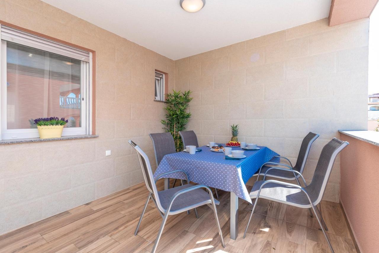 Luxury Apartments - La Vir 1 & 2 Exterior foto